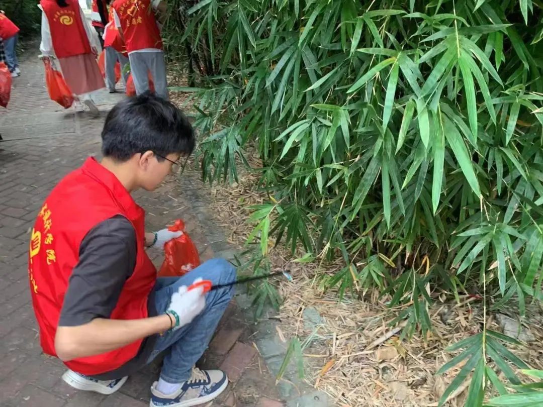 photoshow-hd-src=/f.vi?p=b588185ebfec1304e608545b6e20ad970772bab630ea81bc45402f580909dfd3c648883f32ef5ef7