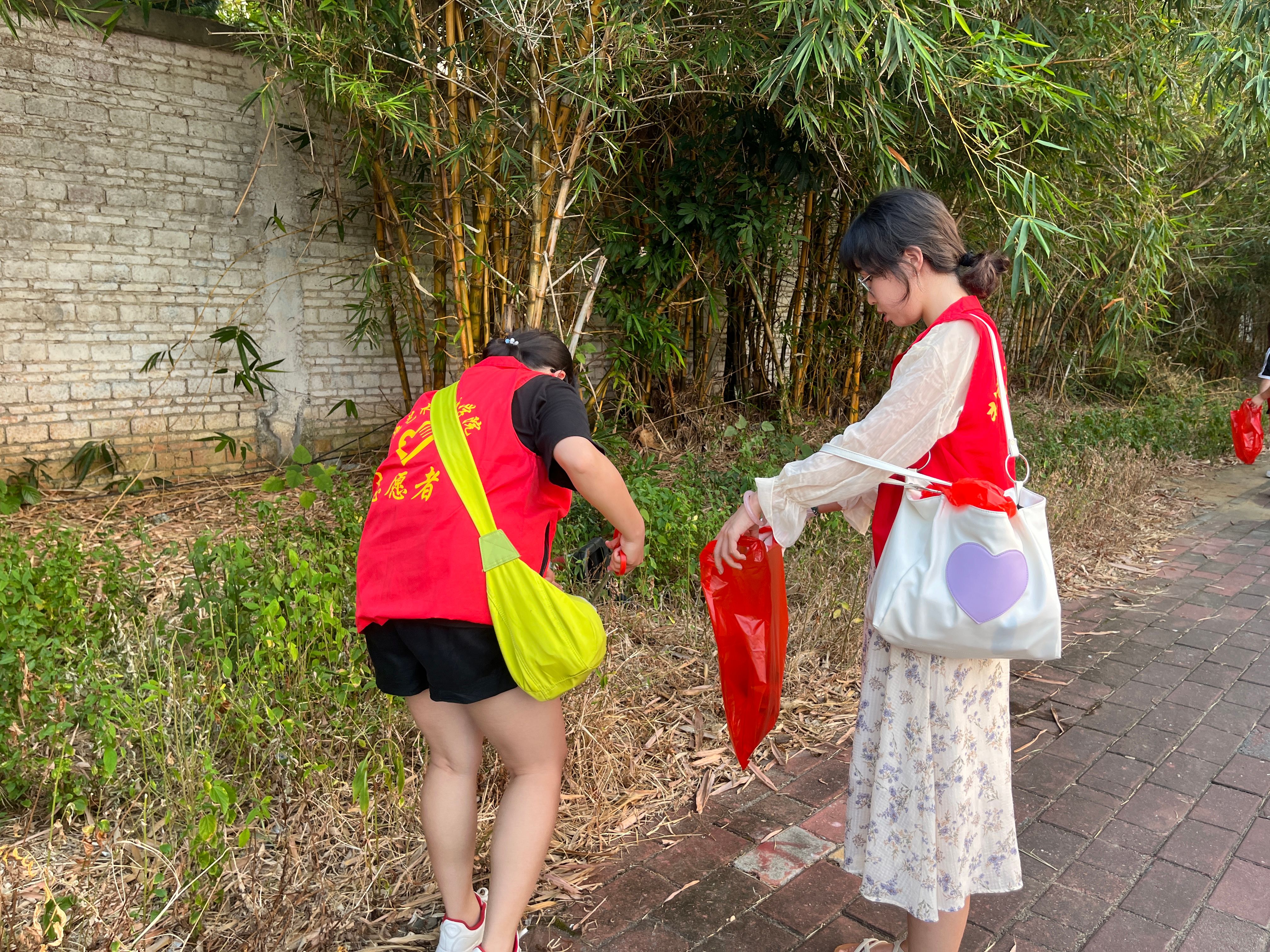 photoshow-hd-src=https://221.7.175.163/f.vi?p=b588185ebfec1304e608545b6e20ad9765e40a4347c15b1efa2fb9c096aaaef0c648883f32ef5ef7