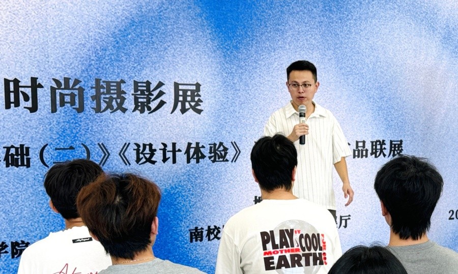/