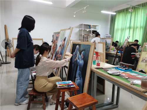 data-src=/f.vi?p=f01cf80c458156d25a4eb1a6642554203344b46eeef42cb97320c7edc628e44ef77f312d940d6d84