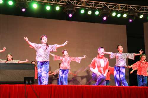 data-src=/f.vi?p=f01cf80c458156d25a4eb1a6642554205461a80df111986dab43464cc40d3a17f77f312d940d6d84