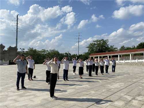 data-src=/f.vi?p=f01cf80c458156d25a4eb1a66425542060a9c54d41656bafebcaa6697ad0b71ff77f312d940d6d84