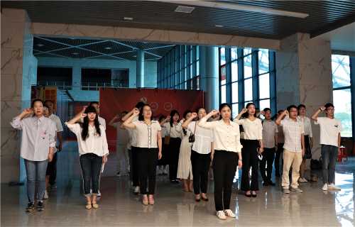 data-src=/f.vi?p=f01cf80c458156d25a4eb1a66425542065689b94cec0aaf56d1501918393ad5df77f312d940d6d84