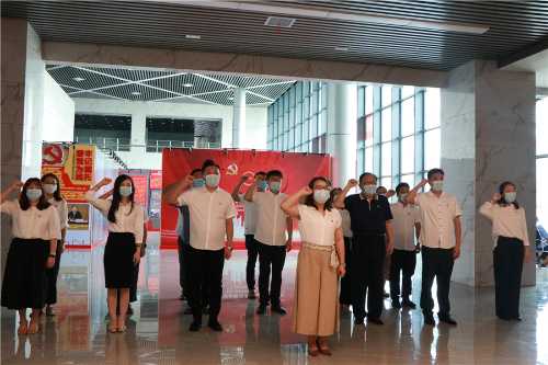 data-src=/f.vi?p=f01cf80c458156d25a4eb1a664255420838645c1082af7270dd48d5c19cc3542f77f312d940d6d84