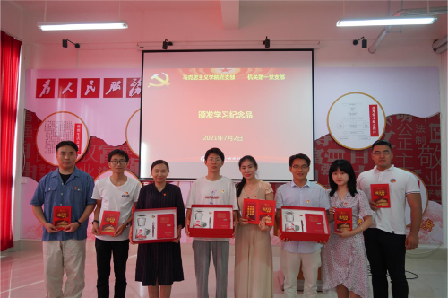 data-src=/f.vi?p=f01cf80c458156d25a4eb1a664255420958ed11fc72264982d3d2adc70647dfef77f312d940d6d84