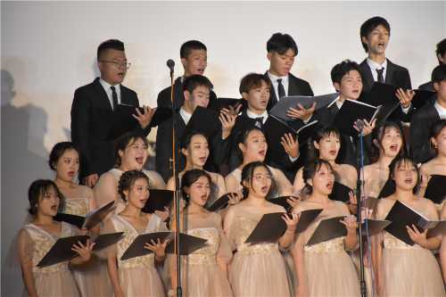 data-src=/f.vi?p=f01cf80c458156d25a4eb1a66425542099a455b5a9ad23071c5f38c8b9a23cbdf77f312d940d6d84