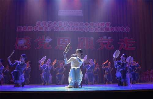 data-src=/f.vi?p=f01cf80c458156d25a4eb1a664255420b009aaf78dc23a67a75a20bf08b76eaaf77f312d940d6d84