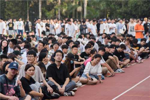 data-src=/f.vi?p=f01cf80c458156d25a4eb1a664255420c1a6798e22a052053eeefe3fcd59dee7f77f312d940d6d84